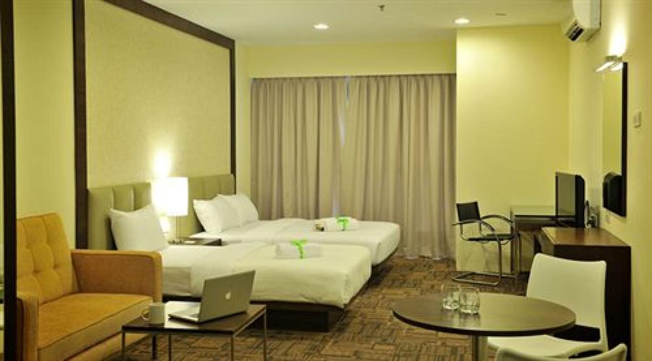 Hotel Primera Suite Кіберджая Екстер'єр фото