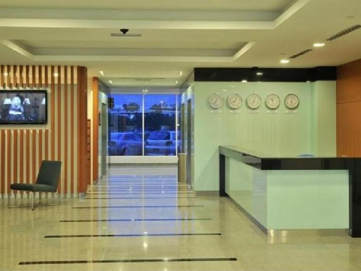 Hotel Primera Suite Кіберджая Екстер'єр фото