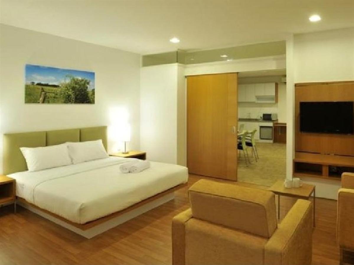 Hotel Primera Suite Кіберджая Екстер'єр фото